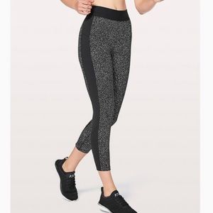 Lululemon Box it Out Tight